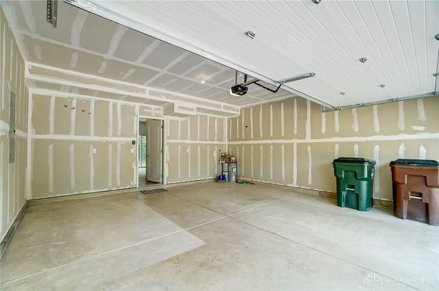 2847 Greenridge Circle, Beavercreek, OH 45431