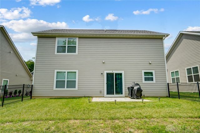 2847 Greenridge Circle, Beavercreek, OH 45431