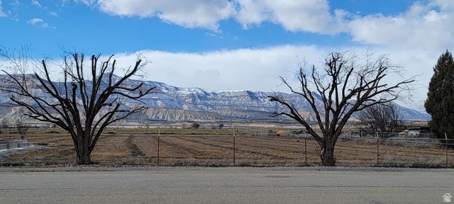 150 N 400 W, Huntington, UT 84528