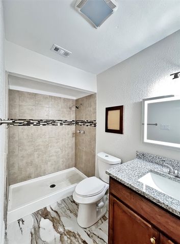 1410 Independence Trail, Grand Prairie, TX 75052