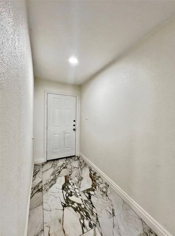 1410 Independence Trail, Grand Prairie, TX 75052