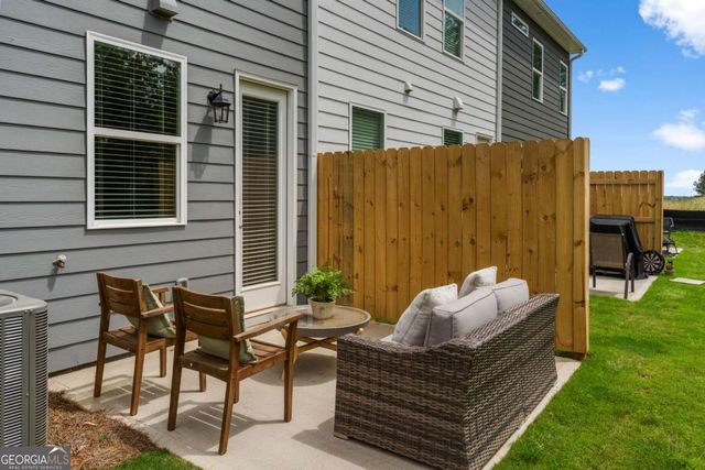 518 Crown Drive 10, Emerson, GA 30137