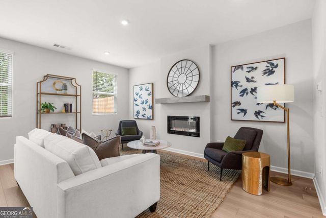 518 Crown Drive 10, Emerson, GA 30137