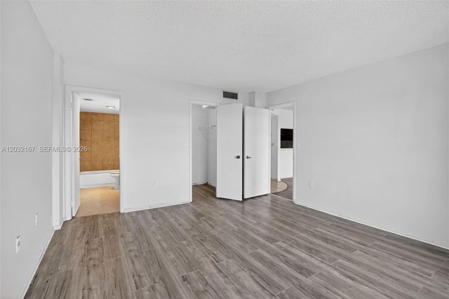 4174 Inverrary Drive 805, Lauderhill, FL 33319