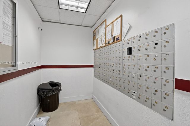 4174 Inverrary Drive 805, Lauderhill, FL 33319