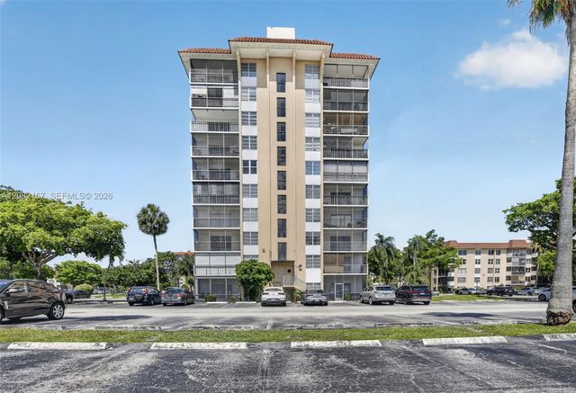 4174 Inverrary Drive 805, Lauderhill, FL 33319