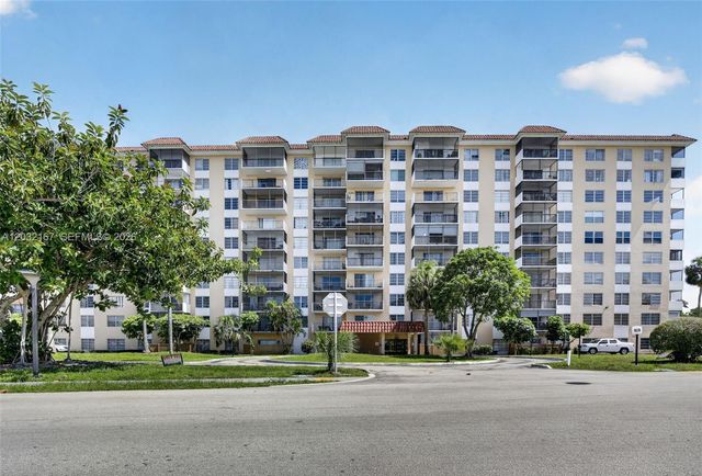 4174 Inverrary Drive 805, Lauderhill, FL 33319