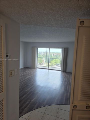 4174 Inverrary Drive 805, Lauderhill, FL 33319