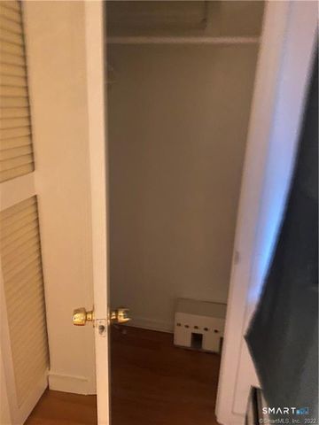 19 Wardwell Street, Stamford, CT 06902