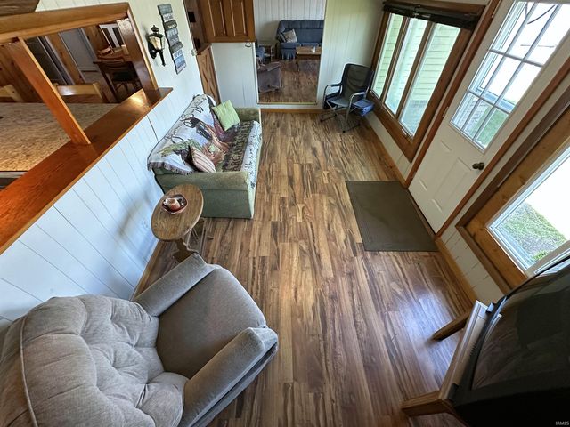 4863 E Elmer Girtz Drive, Monticello, IN 47960