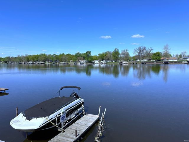 4863 E Elmer Girtz Drive, Monticello, IN 47960
