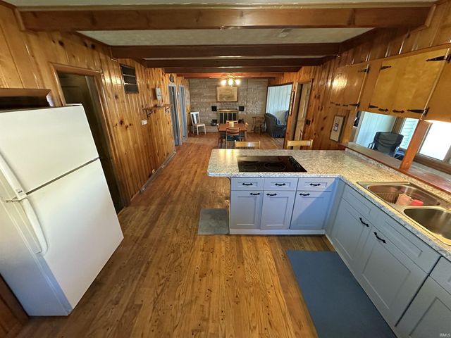4863 E Elmer Girtz Drive, Monticello, IN 47960