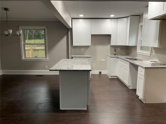 1489 Avon SW, Atlanta, GA 30311