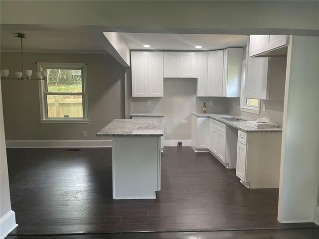 1489 Avon SW, Atlanta, GA 30311