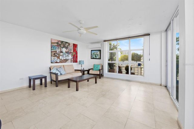 424 DEL VALLE ST MONTEFLORES DEV, San Juan, PR 00915