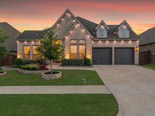 908 Bridle Path Parkway, Aubrey, TX 76227