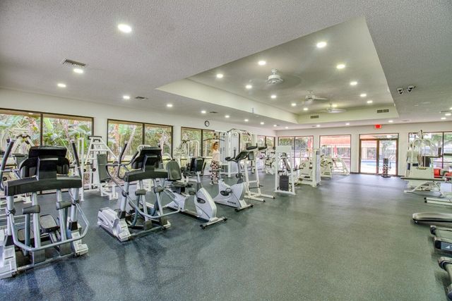 612 Freedom Court 612, Deerfield Beach, FL 33442