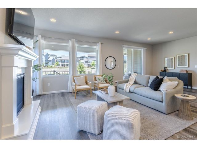 18483 W 94th Ln, Arvada, CO 80007