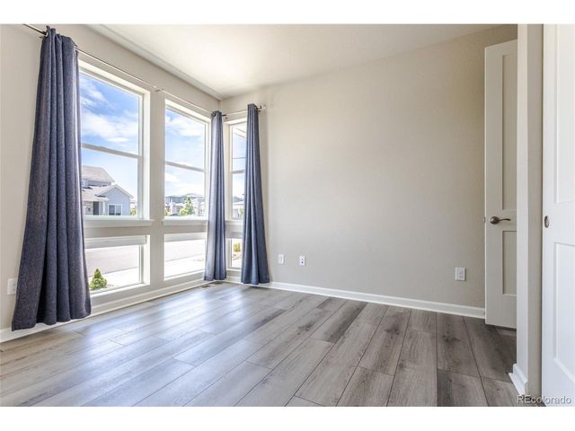 18483 W 94th Ln, Arvada, CO 80007