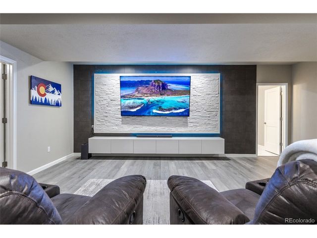18483 W 94th Ln, Arvada, CO 80007