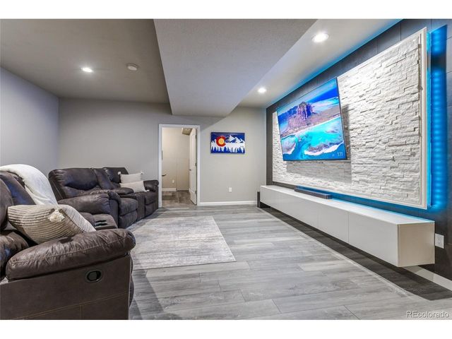 18483 W 94th Ln, Arvada, CO 80007