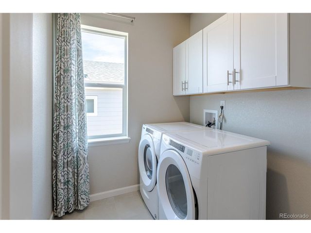 18483 W 94th Ln, Arvada, CO 80007