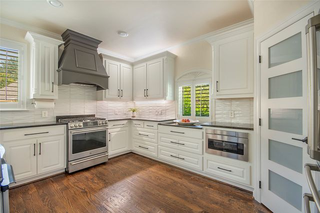 201 Rochelle Court, Colleyville, TX 76034