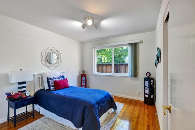 1394 Bobwhite Avenue, Sunnyvale, CA 94087