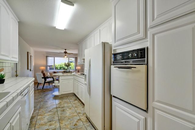 1394 Bobwhite Avenue, Sunnyvale, CA 94087