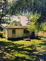 1624 NW Avenue L, Belle Glade, FL 33430