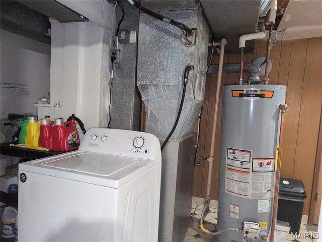 571 Glorose Drive, Riverview, MO 63137