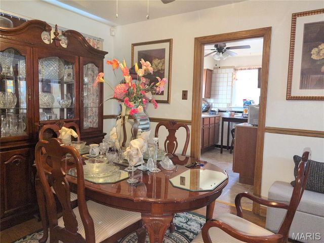 571 Glorose Drive, Riverview, MO 63137