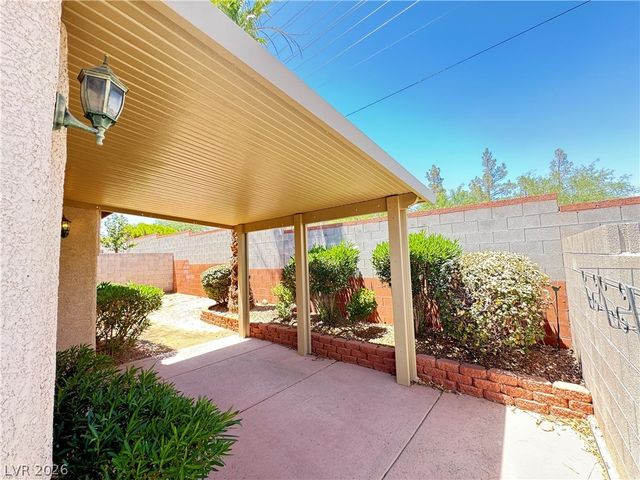10724 Windrose Point Avenue, Las Vegas, NV 89144