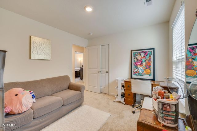 535 Cox Hollow Road, Kingsport, TN 37663