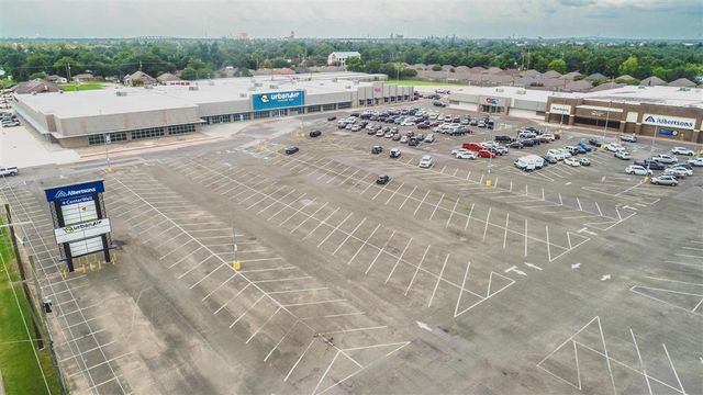 4058 Ryan Street 700, Lake Charles, LA 70605