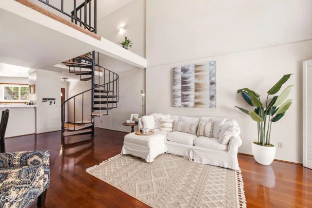 3417 Rio Hato Court, Camarillo, CA 93010