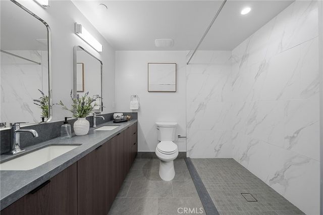 150 S Oak Knoll Avenue 105, Pasadena, CA 91101