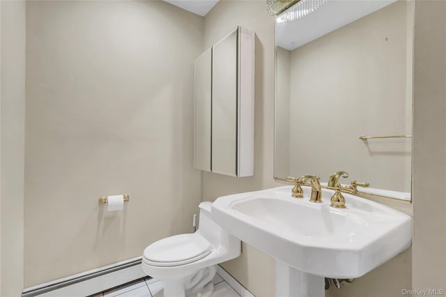5 Supreme Court, Smithtown, NY 11787