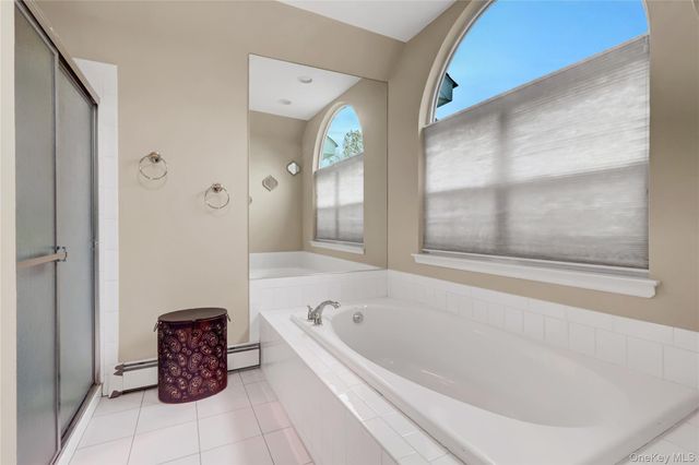 5 Supreme Court, Smithtown, NY 11787