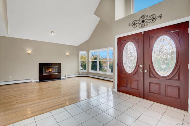 5 Supreme Court, Smithtown, NY 11787