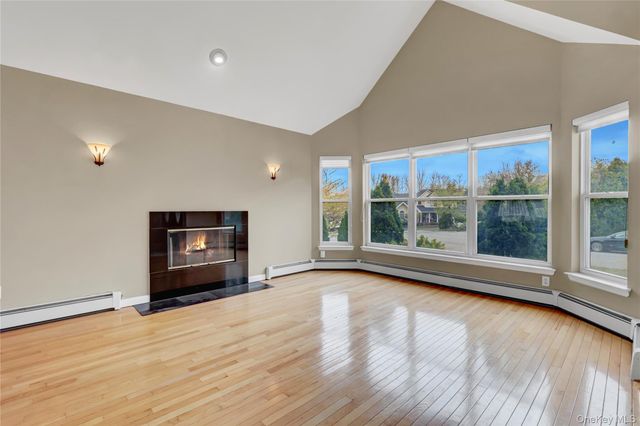 5 Supreme Court, Smithtown, NY 11787