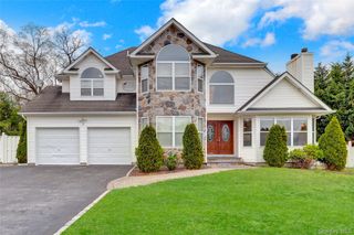 5 Supreme Court, Smithtown, NY 11787