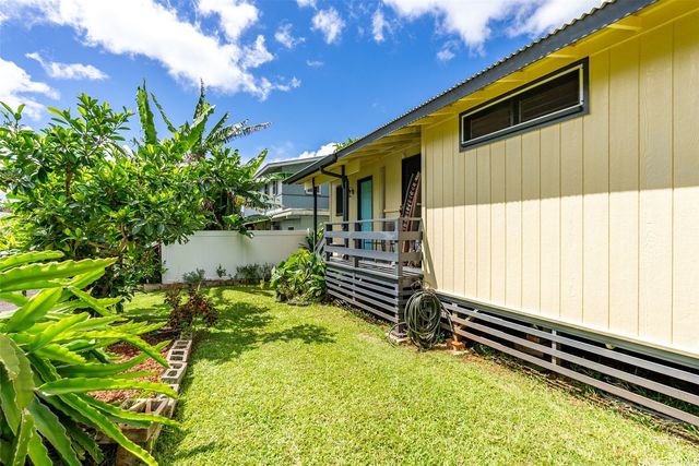 2112 Puu Place C, Wahiawa, HI 96786
