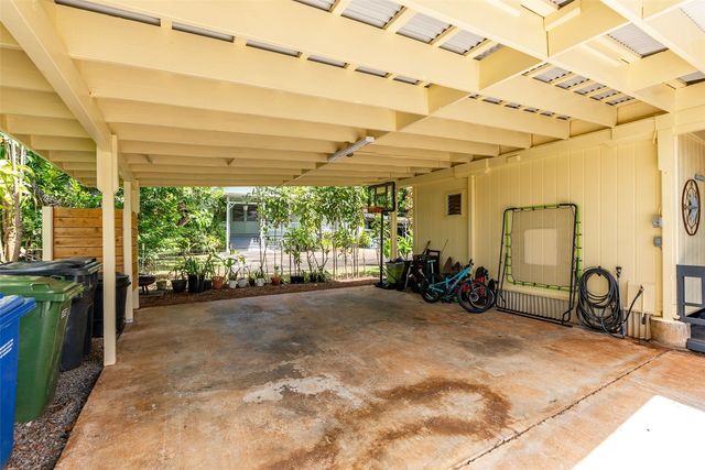 2112 Puu Place C, Wahiawa, HI 96786