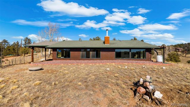 950 Southpark Road, Florissant, CO 80816