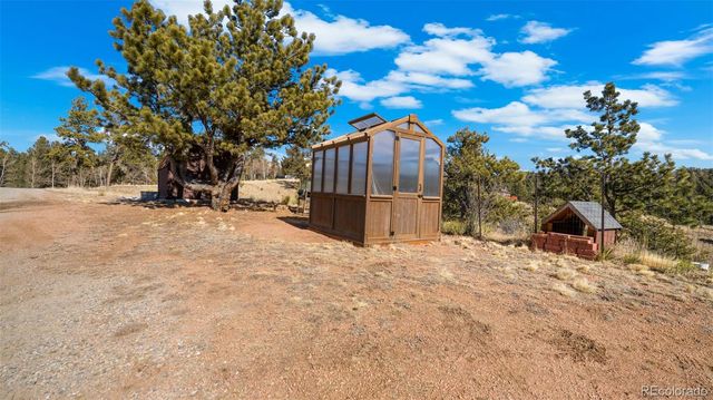 950 Southpark Road, Florissant, CO 80816