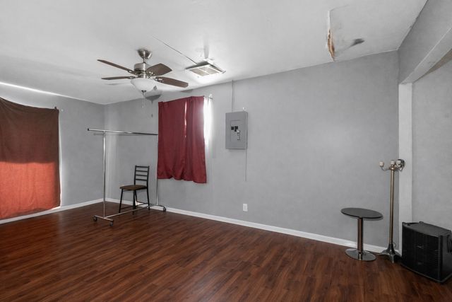 2711 W 165th Street, Markham, IL 60428