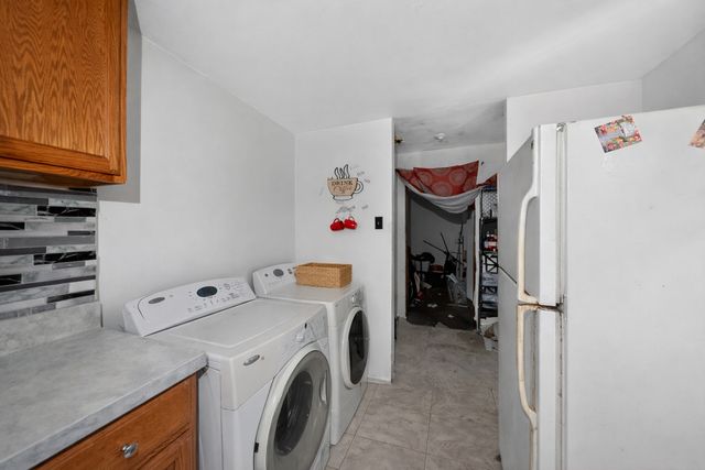 2711 W 165th Street, Markham, IL 60428