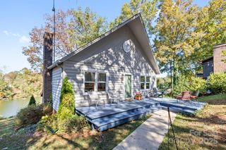 213 Michaels Gap Lane, Hickory, NC 28601
