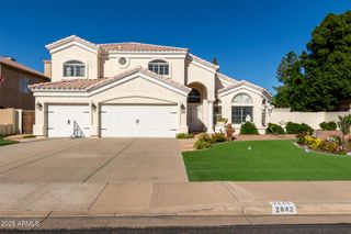 2842 E FOX Street, Mesa, AZ 85213